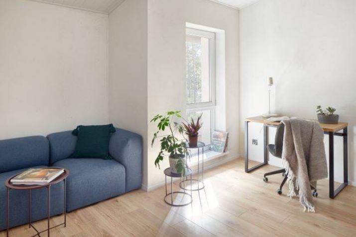 Sludinājumi. Ilgtermiņa īrei tiek piedāvāts 4 istabu dzīvoklis četru dzīvokļu mājā jaunajā ciematā Dzilnupes. Cena: 1250 EUR/mēn Foto #6