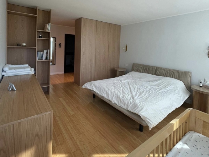 Sludinājumi. Tiek izīrēts mēbelēts 4-istabu dzīvoklis jaunā projektā Mellužos, tikai pāris soļu gājienā no Cena: 1400 EUR/mēn Foto #8