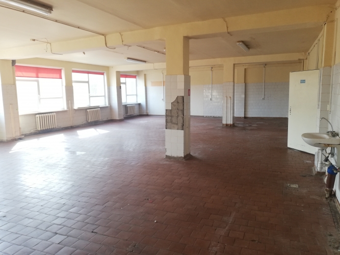 Sludinājumi. Noliktavas telpas biznes centrā \'Forums\'  + viena telpa normālā stāvoklī; + 2 ārdurvis; + bezmaksas Cena: 455 EUR/mēn Foto #3