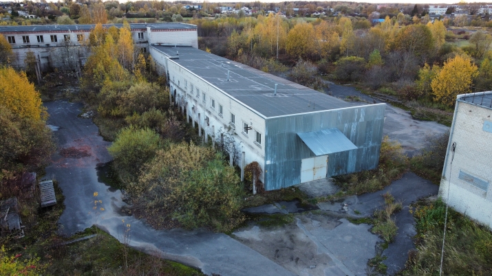 Sludinājumi. Tiek pārdota bijušā konservu fabrika \'Ķekavas konservi\'. Komunikācijas. Elektrība, gāze, ūdens, Cena: 650000 EUR Foto #2