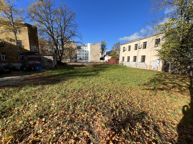 Sludinājumi. Piedāvājumā fasādes zemesgabals Valmiera ielā 23!  Zemesgabals ar kopējo platību 776m2 paredzēts Cena: 105000 EUR Foto #4