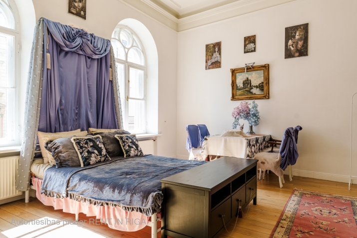 Sludinājumi. Tiek pārdots plašs dzīvoklis (101.2m2) Vecrīgā . Lielisks funkcionāls izkārtojums - Amfilāde (telpu Cena: 350000 EUR Foto #2