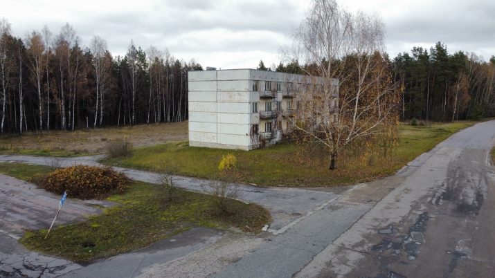 Объявление. Dzīvokļu ēka renovācijai.  Īpašums sastāv no : 1) Zeme 7124 m2; 2) ēka 1120 m2 (lietderīgā platīva Цена: 350000 EUR Foto #3