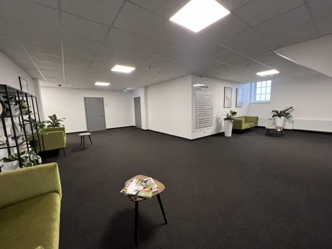 Объявление. Наличие лечебных или медицинских учреждений на территории ВЭФ.  Сразу после капитального ремонта.  Цена: 401 EUR/мес. Foto #3