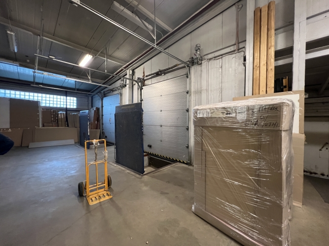 Объявление. Piedāvājumā telpas Ķengaragā.  + 1. stāvs. + Lieli skatlogi. + Nomniekam iespēja izbūvēt savu ieeju Цена: 5600 EUR/мес. Foto #5