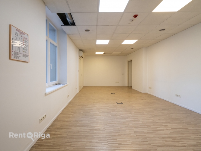 Объявление. Nomai tiek piedāvāts ērtas un funkcionāli pievilcīgas telpas Rīgas centrā. To kopējā platība 188 Цена: 3760 EUR/мес. Foto #7