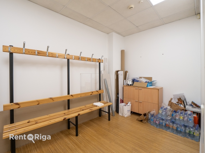 Объявление. Nomai tiek piedāvāts ērtas un funkcionāli pievilcīgas telpas Rīgas centrā. To kopējā platība 188 Цена: 3760 EUR/мес. Foto #8