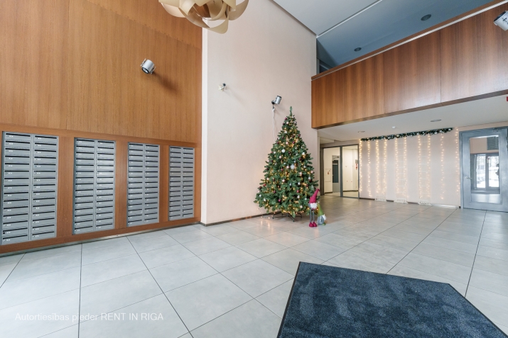 Sludinājumi. 3-istabu dzīvoklis ar saunu projektā \'Solaris\'.   Dzīvoklim ir 2 guļamistabas, liela viesistaba un Cena: 216000 EUR Foto #4