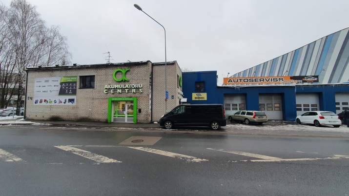 Sludinājumi. Biroja telpas pie TC Riga Plaza.  + 2 telpas; + grīdas segums linolejs. + vidējās izmaksas apkures Cena: 400 EUR/mēn Foto #6