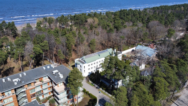 Sludinājumi. Tiek pārdots perespektīvs investīciju objekts Jūrmalā, ļoti laba atrašanās vieta, 100 m no Bulduru Cena: 2.9e+06 EUR Foto #4