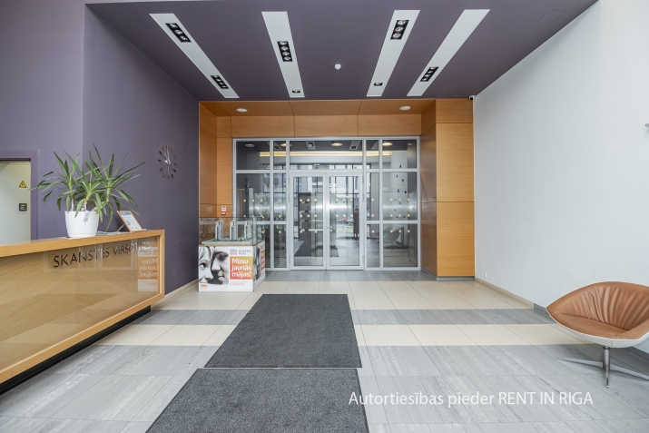 Sludinājumi. Tiek pārdots  2 istabu dzīvoklis projektā Skanstes virsotnēs ar pazemes autostāvvietu (par Cena: 175000 EUR Foto #2