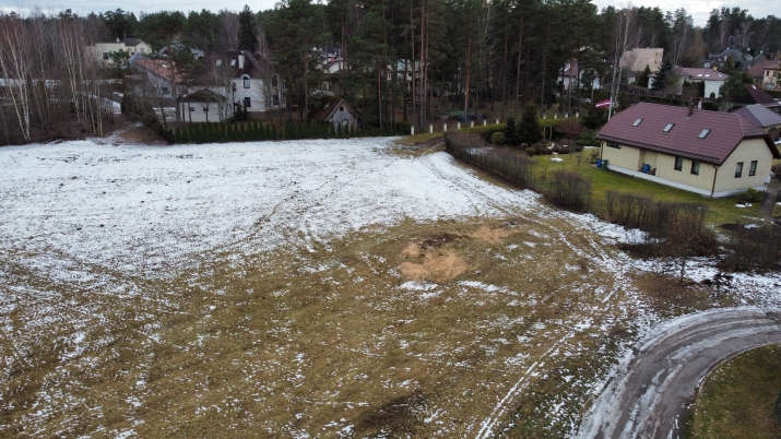 Sludinājumi. Piedāvājumā zemesgabals priekš mazstāvu apbūves- Berģos!  Zemes kopēja platība - 1.14ha.  Ļoti laba Cena: 860400 EUR Foto #8