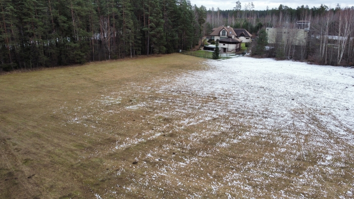 Sludinājumi. Piedāvājumā zemesgabals priekš mazstāvu apbūves- Berģos!  Zemes kopēja platība - 1.14ha.  Ļoti laba Cena: 860400 EUR Foto #9