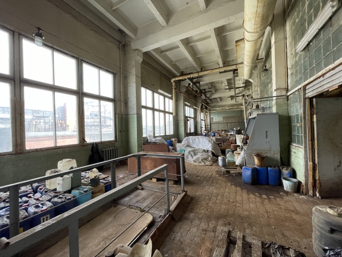 Sludinājumi. Ražotne vai noliktava tuvajā Purvciemā. Platība 633 m2. WC ir koplietošanā. Griestu augstums telpās Cena: 665 EUR/mēn Foto #4