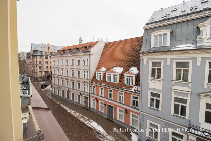Объявление. Birojs ar kabinetu plānojumu prestižā un sakoptā namīpašumā Vecrīgā.  Ērta piebraukšana no Цена: 1034 EUR/мес. Foto #7
