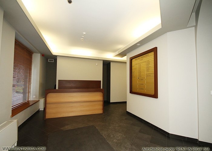 Sludinājumi. Iznomā ekskluzīvas biroja telpas ar pilnu apdari, pašā Rīgas centrā, Dzirnavu un Tērbatas ielu Cena: 3469 EUR/mēn Foto #5