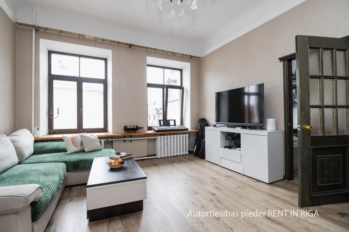 Sludinājumi. Mājīgs 3-istabu dzīvoklis Rīgas Vecpilsētā.  Vecrīga ir Rīgas pilsētas vissenākā daļa, iekļauta Cena: 165000 EUR Foto #1