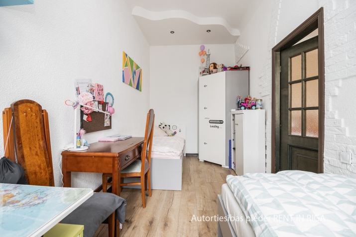 Sludinājumi. Mājīgs 3-istabu dzīvoklis Rīgas Vecpilsētā.  Vecrīga ir Rīgas pilsētas vissenākā daļa, iekļauta Cena: 165000 EUR Foto #4