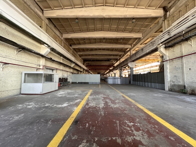 Объявление. Noliktavas/ražošanas telpas Dārzciemā.  + 1. stāvs; + Apkure; + Griestu augstums 12m, līdz telferim Цена: 2100 EUR/мес. Foto #5