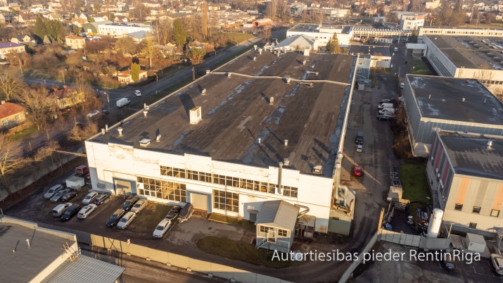 Объявление. Noliktavas/ražošanas telpas Dārzciemā.  + 1. stāvs; + Apkure; + Griestu augstums 12m, līdz telferim Цена: 2100 EUR/мес. Foto #1