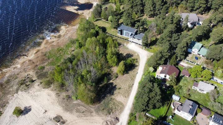 Sludinājumi. Zeme ar skatu uz saulrietu Ezera krastā. Pārdošanā ekskluzīvs zemesgabals  Lielā Baltezera krastā, Cena: 400000 EUR Foto #5