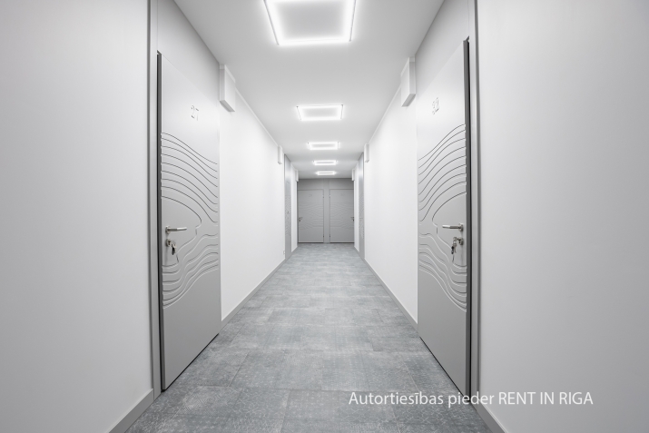 Sludinājumi. Pārdošanā dzīvokļi jaunajā projektā Siguldā-  Siguldas parks.   Gaišs trisistabu dzīvoklis ēkas 1. Cena: 178000 EUR Foto #2