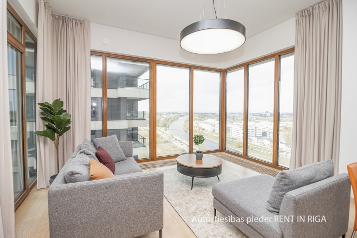 Sludinājumi. Pārdod trīs istabu dzīvokli Jaunajā projektā Filozofu Rezidence.  Dzīvokļa kopējā platība ir 115,20 Cena: 364000 EUR Foto #5