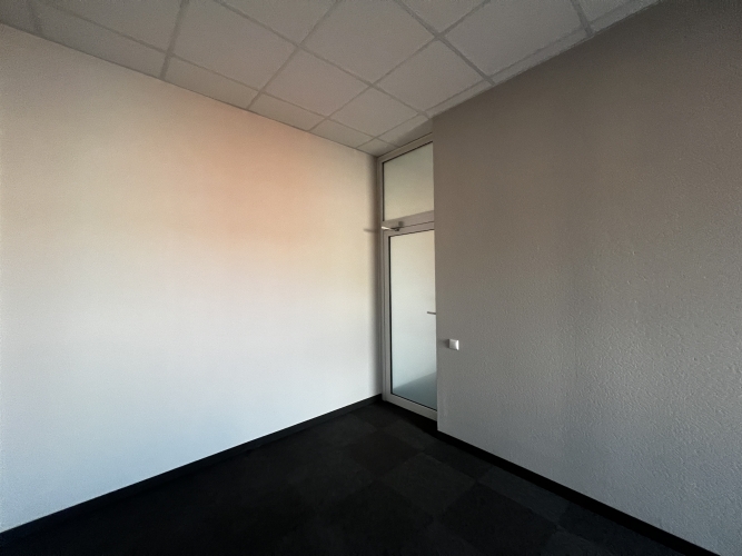 Sludinājumi. Piedāvājumā Birojs Braslas Industriālajā Parkā, Braslas iela 22d, Rīgā.  + Renovētā ēkā; + Kopējā Cena: 522 EUR/mēn Foto #7