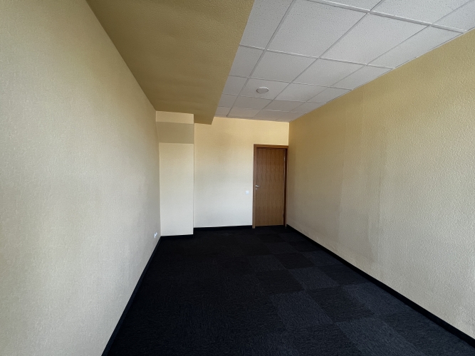 Sludinājumi. Piedāvājumā Birojs Braslas Industriālajā Parkā, Braslas iela 22d, Rīgā.  + Renovētā ēkā; + Kopējā Cena: 96 EUR/mēn Foto #3