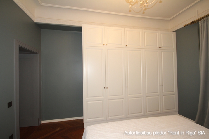 Sludinājumi. Pārdod 3 istabu dzīvokli klusajā centrā, Ausekļa ielā 3, Rīgā. - Augstais pirmais stāvs - Kopējā Cena: 272000 EUR Foto #7