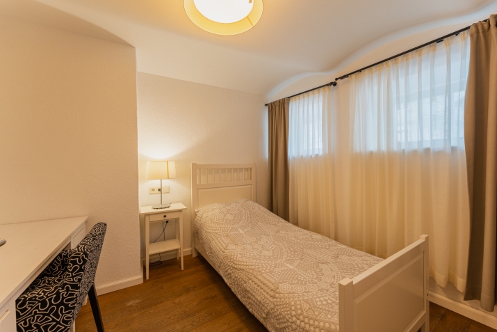 Sludinājumi. Pašā Jūrmalas centrā, Jomas ielā, piedāvājam īrēt apartamentus ar kopējo platību 62 m2. Projekts Cena: 600 EUR/mēn Foto #5