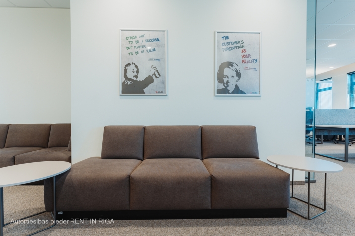 Sludinājumi. Atvērta tipa biroja telpas biroju ēkas Place Eleven.  Plānojums - atvērta tipa (open space) telpas, Cena: 8528 EUR/mēn Foto #4