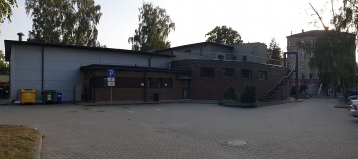 Sludinājumi. Iegādei tiek piedāvāta multifukncionāla ēka.  Ēkas platība 1420 m2; Zeme Akadēmijas iela 21 un Cena: 1.25e+06 EUR Foto #4