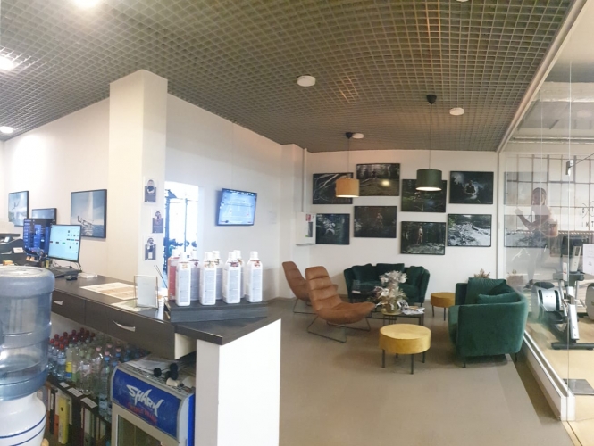 Sludinājumi. Iegādei tiek piedāvāta multifukncionāla ēka.  Ēkas platība 1420 m2; Zeme Akadēmijas iela 21 un Cena: 1.25e+06 EUR Foto #8