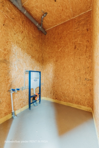 Sludinājumi. Piedāvājam iegādāties dvīņu mājas daļu meža ielokā  ideāls variants tiem, kas novērtē klusumu un Cena: 110000 EUR Foto #6