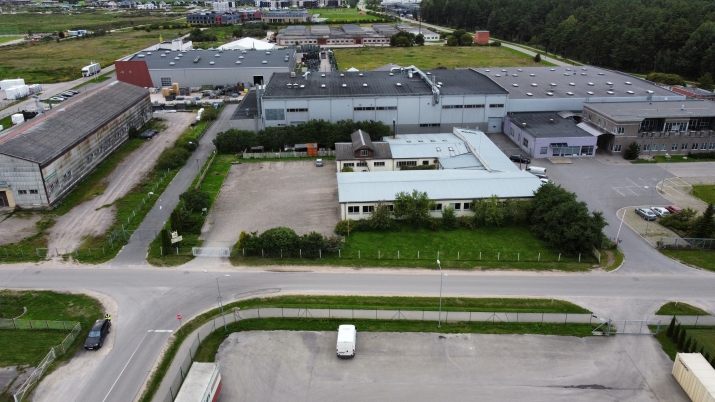 Sludinājumi. Komerctelpas Piņķos rūpnieciskās apbūves teritorijā.  Plaša zeme 4196 m2 Plaša ēka 1358 m2   + Cena: 750000 EUR Foto #3