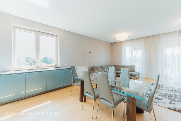 Sludinājumi. Tiek pārdots dzīvoklis Māras dārzos Āgenskalna centrā, pāris soļu attālumā no Māras dīķa un Cena: 370000 EUR Foto #7