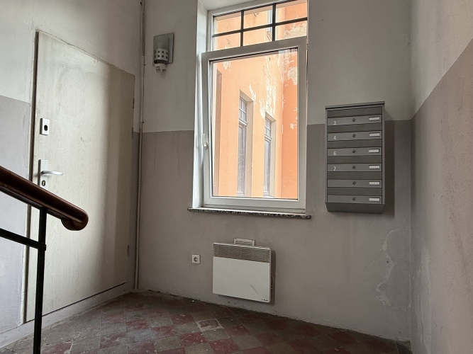 Sludinājumi. Pārdod dzīvokli augstajā pirmajā stāvā  Maskavas ielā, Rīgā  Piedāvājumā īpašums fasādes mājā Cena: 96000 EUR Foto #8