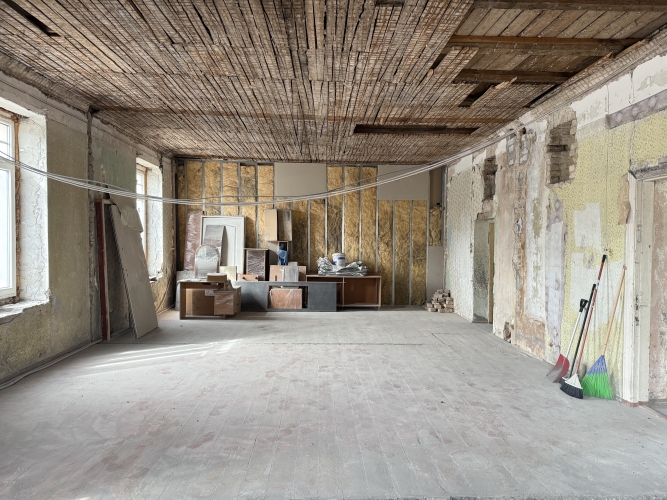 Sludinājumi. Pārdod dzīvokli augstajā pirmajā stāvā  Maskavas ielā, Rīgā  Piedāvājumā īpašums fasādes mājā Cena: 96000 EUR Foto #3