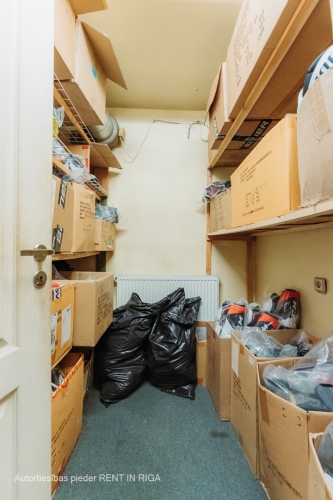 Sludinājumi. Iznomā telpas Pērnavas ielā, Grīziņkalnā ar ieeju no ēkas fasādes.  Telpu plānojums sastāv no Cena: 500 EUR/mēn Foto #9