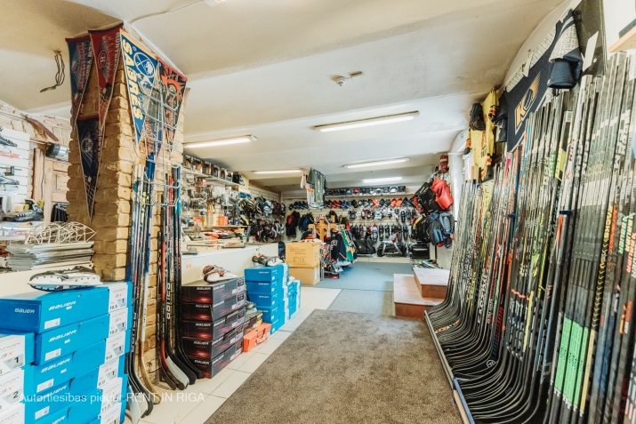 Sludinājumi. Iznomā telpas Pērnavas ielā, Grīziņkalnā ar ieeju no ēkas fasādes.  Telpu plānojums sastāv no Cena: 500 EUR/mēn Foto #4