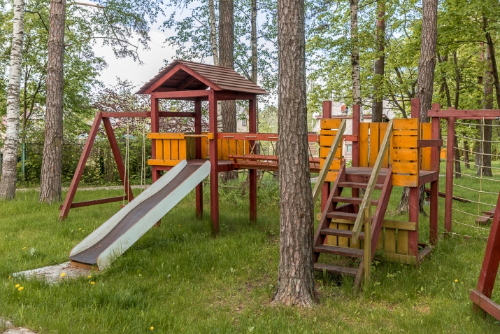 Sludinājumi. Māja no ekoloģiskajiem materiāliem. Sienas ir izgatavotas no Aeroc blokiem. Ar augstu Cena: 240000 EUR Foto #4