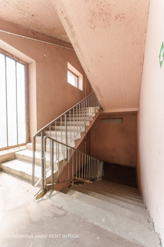 Sludinājumi. Iznomā ražotnes telpas Rīgas Brīvostas tuvumā.   Sākot ar 600 kvm iznomājam telpas Cena: 5300 EUR/mēn Foto #8