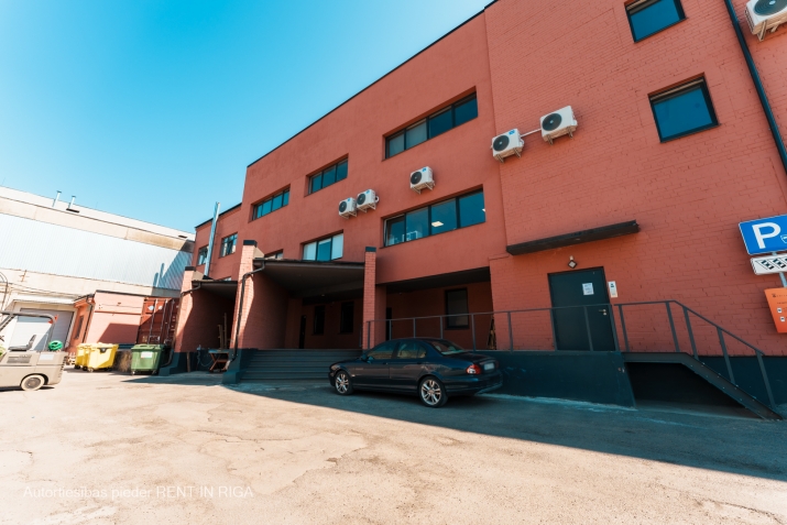 Объявление. Помещение с раковиной на Югле, Бривибас гатве 403.  Помещение может быть приспособлено под офис, Цена: 265 EUR/мес. Foto #9