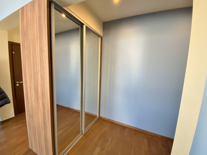 Sludinājumi. Ties pārdots 145, 6 m2 dzīvoklis Rīgas klusajā centrā ar stāvvietu pagalmā. Projekts Parkside, pie Cena: 330000 EUR Foto #5