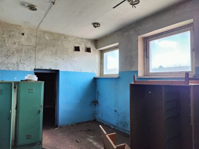 Объявление. Iznomā renovējamas biroju telpas.  Ilgtermiņā iznomā 3 stāvus no 4 administratīvajā ēkā bijušajā Цена: 1530 EUR/мес. Foto #6