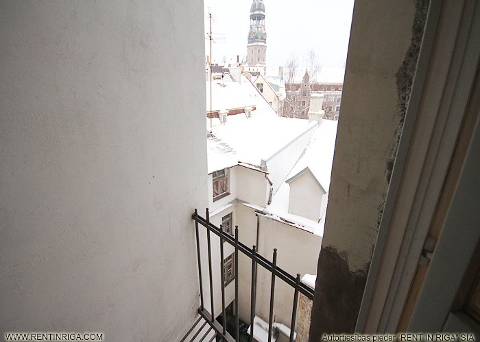 Объявление. Nomai tiek piedāvātas labas biroja telpas vēsturiskā namā, kas atrodas uz Tirgoņu ielas. Ceturtā Цена: 499 EUR/мес. Foto #5