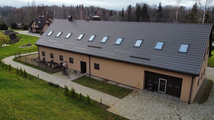 Sludinājumi. Pārdošanā fantastisks īpašums Līgatnē.   Uz vērienīgā 4.93 ha zemesgabala ierīkots plašs zivju Cena: 230000 EUR Foto #2