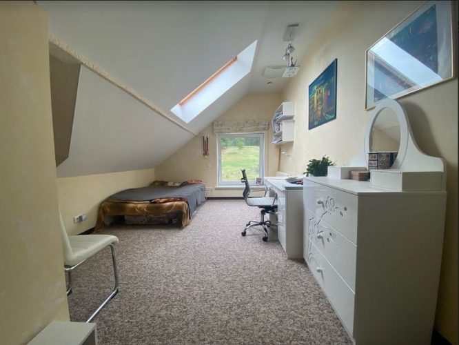 Sludinājumi. Pārdošanā fantastisks īpašums Līgatnē.   Uz vērienīgā 1.95 ha zemesgabala ierīkota 3- stāvu Cena: 350000 EUR Foto #7