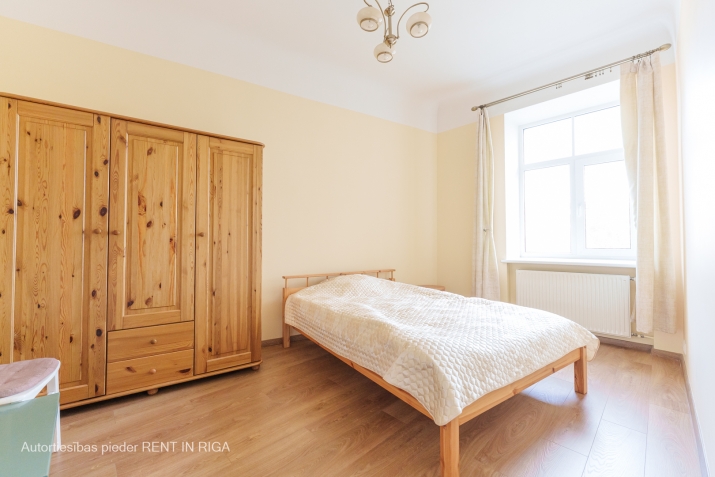 Sludinājumi. Tiek pārdots 4-istabu dzīvoklis Rīgas klusajā centrā, apskaužamā Dzirnavu/ Antonijas krustojumā, Cena: 300000 EUR Foto #9